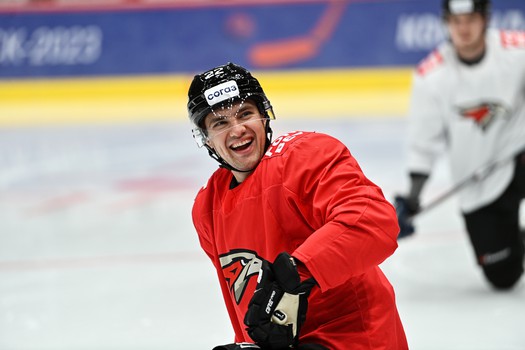 Первая ледовая тренировка «Авангарда»