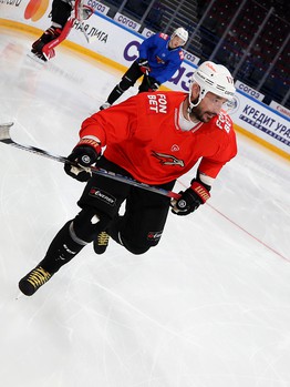 Тренировка «Авангарда» перед четвёртым матчем серии с «Металлургом»