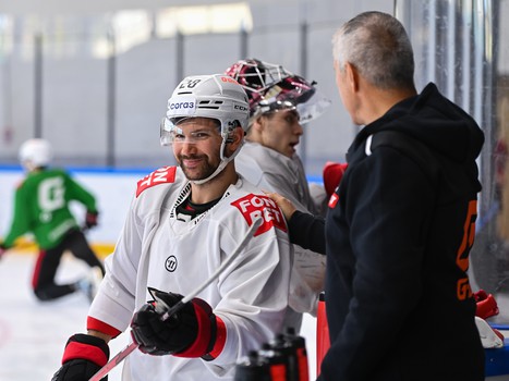 Тренировка «Авангарда» в Омске