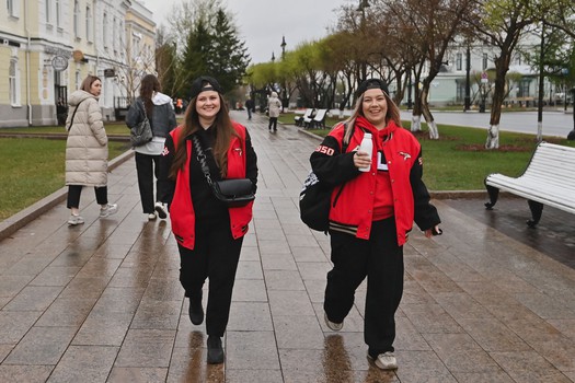 Фан-зона «Авангарда» на Пешеходном Любинском