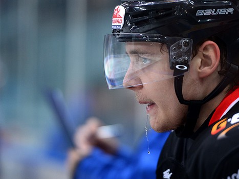 1/4 финала плей-офф МХЛ. Матч №3. "Омские Ястребы" - "Белые Медведи" 6:2