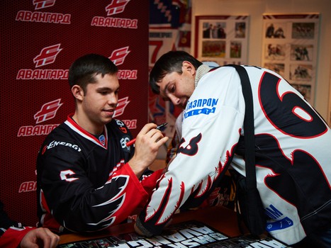 12.10.2015. "Авангард" - "Амур" 2:1Б