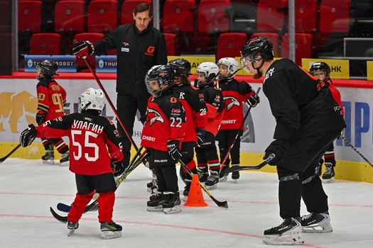 Тренировка воспитанников Хоккейной Академии «Авангард» 2019 года рождения на G-Drive Арене