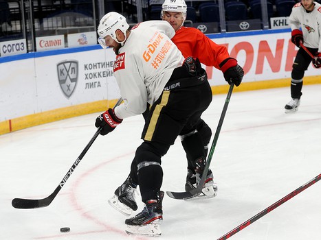 Раскатка «Авангарда» перед выездным матчем с московским «Динамо»