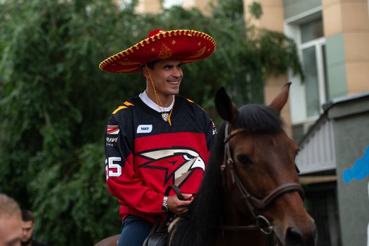 Наиль Якупов на вечеринке Буэнос Летос