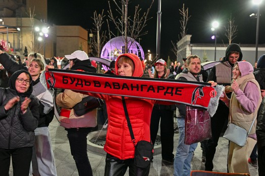 Фан-зона «Авангарда» в Городском саду