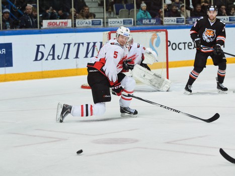 11.12.2015. "Амур" - "Авангард" 2:4