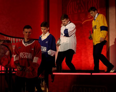 «Авангард» на церемонии представления участников ФОНБЕТ Матча Звезд КХЛ 2020