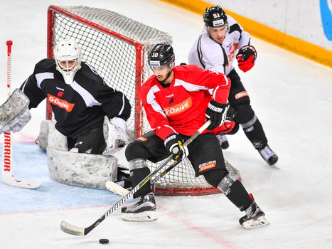 Двусторонний матч "Авангарда"