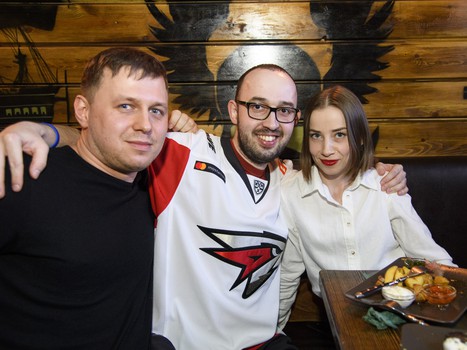 31.03.2019. Фан-зоны "Авангарда" в Омске 