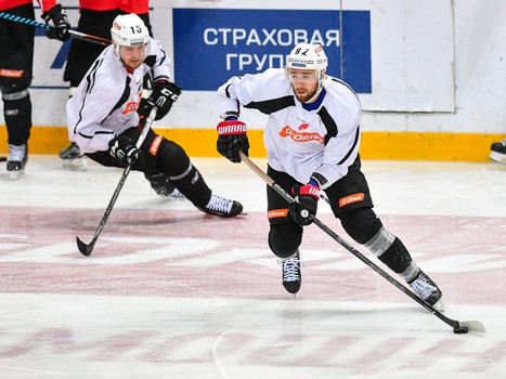 "Авангард" провел тренировку перед отправлением в Тольятти и Нижнекамск