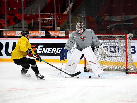 Раскатка «Авангарда» перед матчем с «Сибирью»