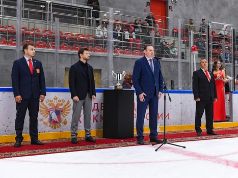Заключительный день финала Первенства ЮХЛ в Омске