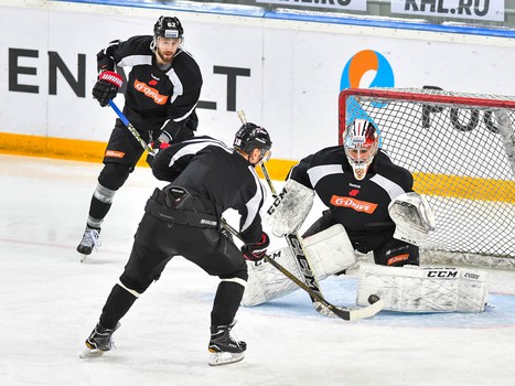 Раскатка "Авангарда" перед матчем с "Адмиралом"