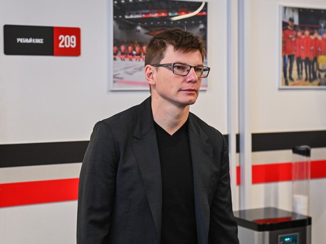 Андрей Аршавин побывал в Академии «Авангарда»