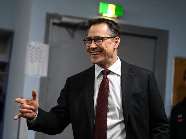 «Авангард» обыграл «Металлург», Серебряков сделал 59 сейвов, Буше одержал свою 50-ю победу в КХЛ