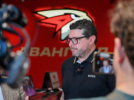 Первая вечеринка Буэнос Летос: Луи Робитайл