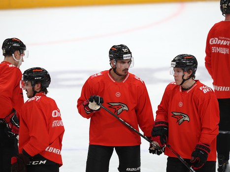 Раскатка «Авангарда» перед матчем с «Автомобилистом»