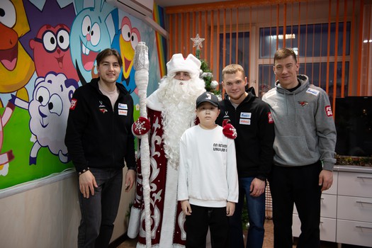 «Авангард» в гостях у болельщиков из гематологического отделения ОДКБ