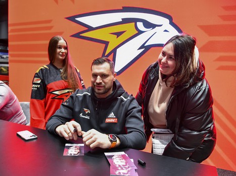 «Авангард» - «Барыс» 4:3. Вокруг матча