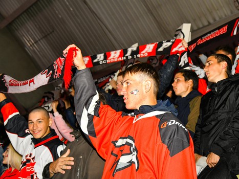 01.09.2019. Фан-зона «Авангарда» на «Красной Звезде»