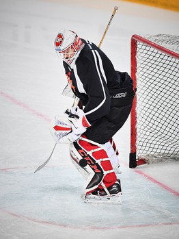 Виталий Меньшиков принял участие в раскатке "Авангарда" перед матчем с "Трактором"