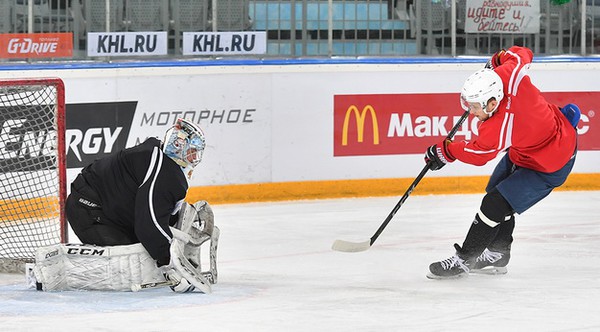 "Леопарды" становятся "ястребами". Илья Хохлов и Вадим Щегольков присоединились к "Авангарду" (ВИДЕО)