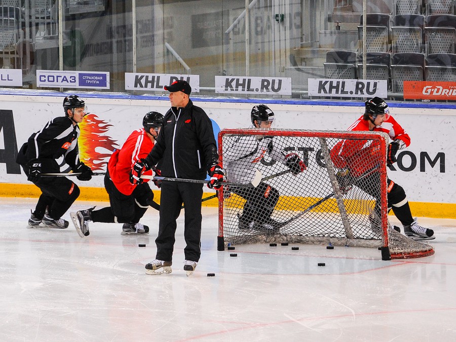 Первая тренировка "Авангарда" под руководством Андрея Скабелки