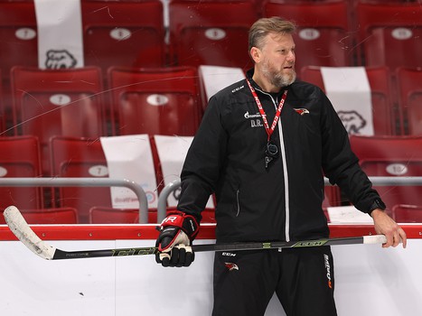 Раскатка «Авангарда» перед матчем в Челябинске