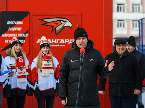 Новая хоккейная коробка в Омске