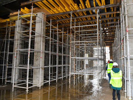 Продолжается строительство Хоккейной академии "Авангард"