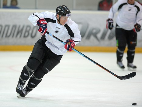 Первая тренировка "Авангарда" на льду