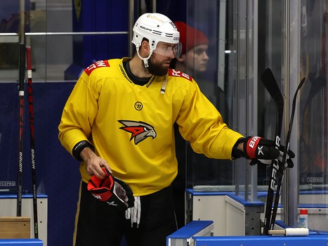 Тренировка «Авангарда» перед матчем в Новосибирске