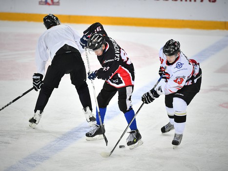 "Офисные Ястребы" - Правительство Омской области 9:2