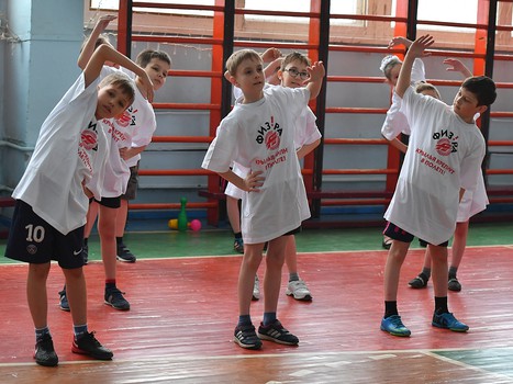 "Физ-ра с "Омскими Ястребами" в 26 гимназии