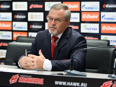 Пресс-конференция президента ХК "Авангард" Владимира Шалаева и представление новичков