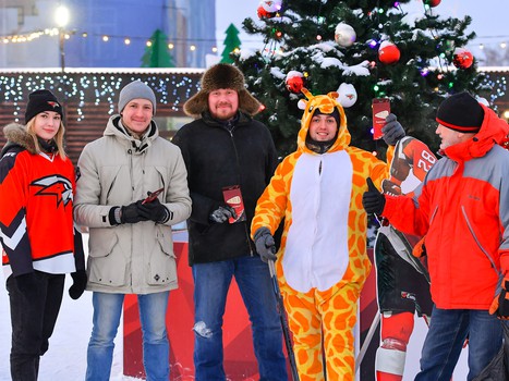 Выходные с «Авангардом» на городском катке на Бударина