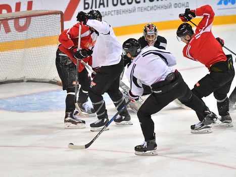 Тренировка "Авангарда" в Ярославле перед матчем с "Торпедо" НН