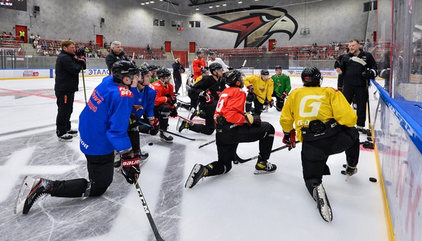 «Авангард» тренируется в Омске | Первый лёд предсезонки | Открытая тренировка (ВИДЕО+ФОТО)