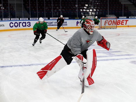 Тренировка «Авангарда» перед четвёртым матчем серии с «Металлургом»