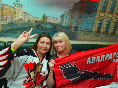 Фан-зоны "Авангарда" в Омске: как болели за команду в матче с "Куньлунем"