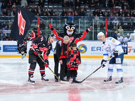 18.02.2016. "Авангард" - "Барыс" 2:3Б