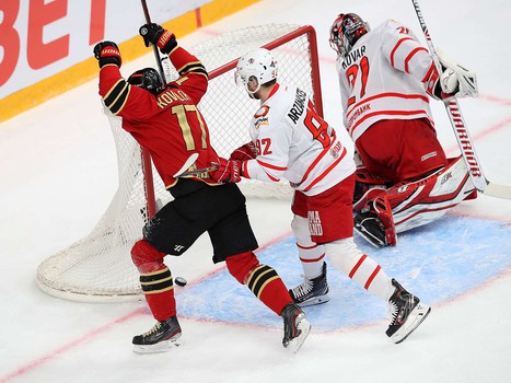 02.03.2021. 1/4 финала, 1 матч. «Авангард» - «Автомобилист» 3:0