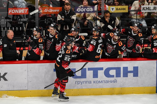 28.12.2025. «Авангард» - «Лада» 4:3 Б