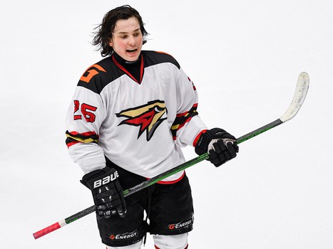 Третий игровой день финала Первенства ЮХЛ в Омске