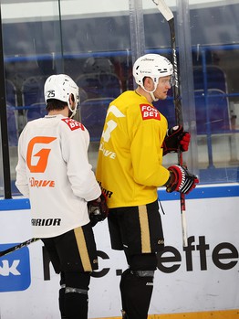 Раскатка «Авангарда» перед матчем в Нижнекамске