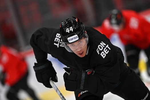 Тренировка «Авангарда» перед матчем с «Нефтехимиком»