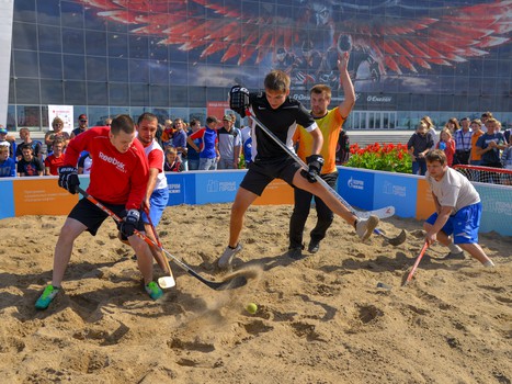 "Территория Авангарда". Часть 1. Площадь у арены