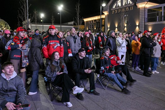 Фан-зона «Авангарда» в Городском саду