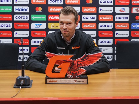 Даниил Квят на тренировке «Авангарда»